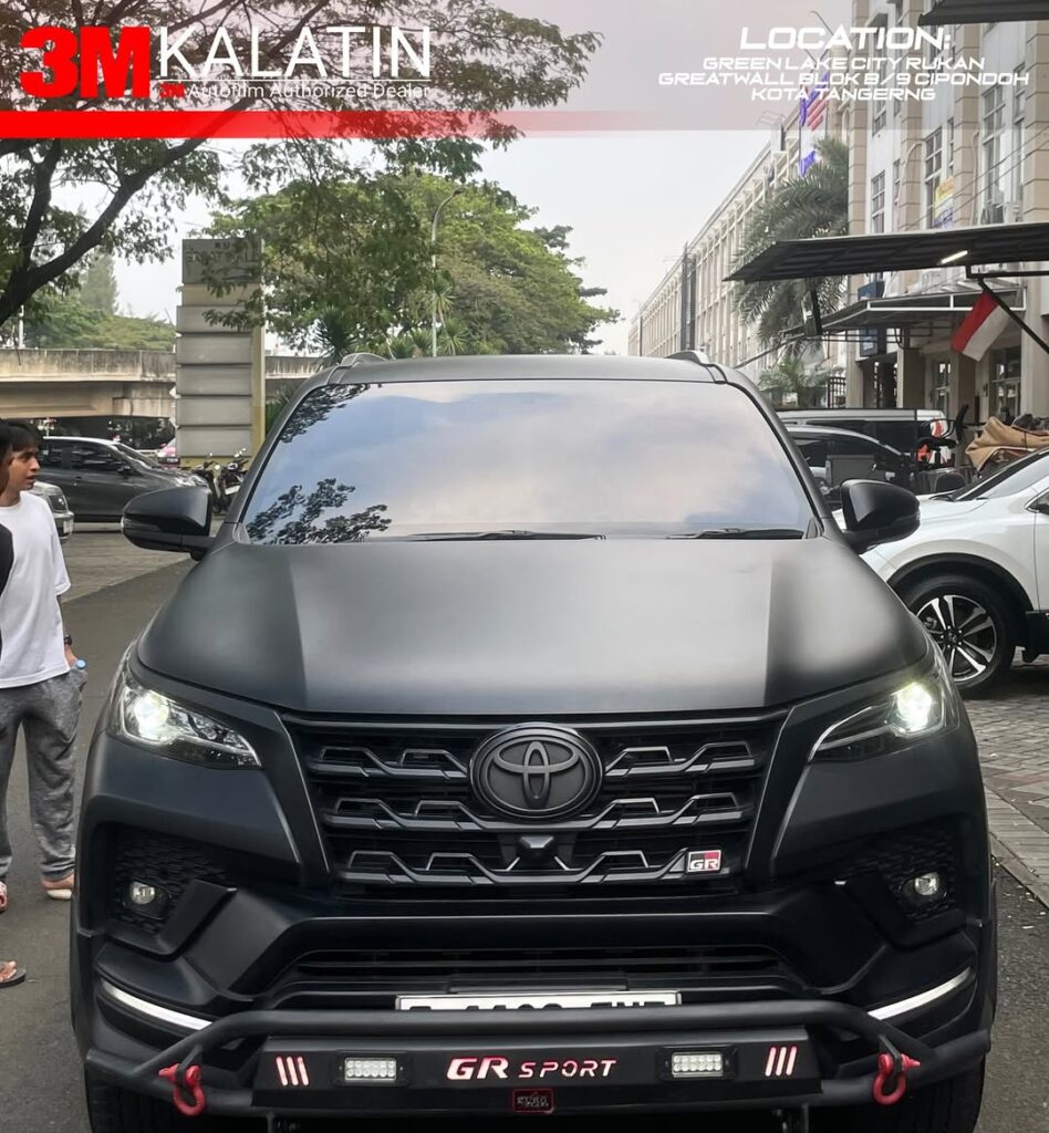 Kaca film 3M Crystalline