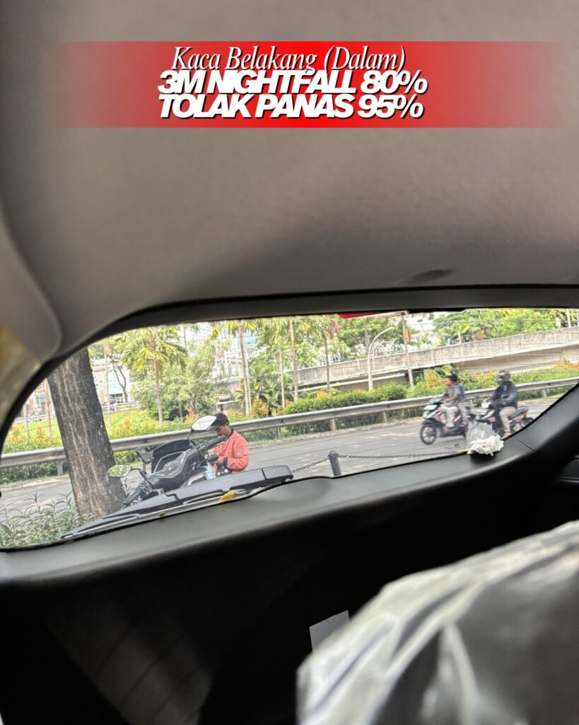 Tampak dalam kaca belakang 3M Nightfall 80