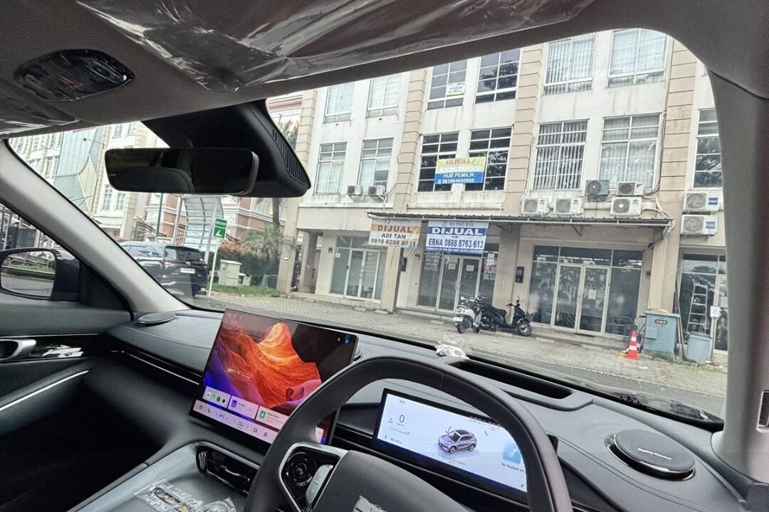 Tampak Dalam Ilumi Nano 40% di Kaca Depan by Kalatin Dealer Resmi Kaca Film Ilumi
