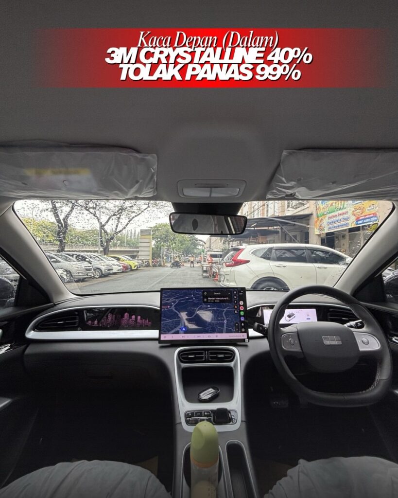 Visibilitas 3M Crystalline saat siang hari