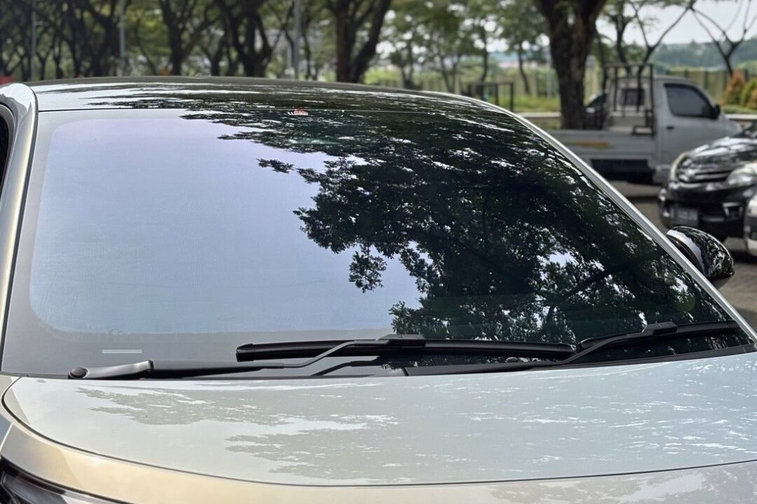 Cegah Kaca Mobil Berjamur dengan Kaca Film 3M Crystalline