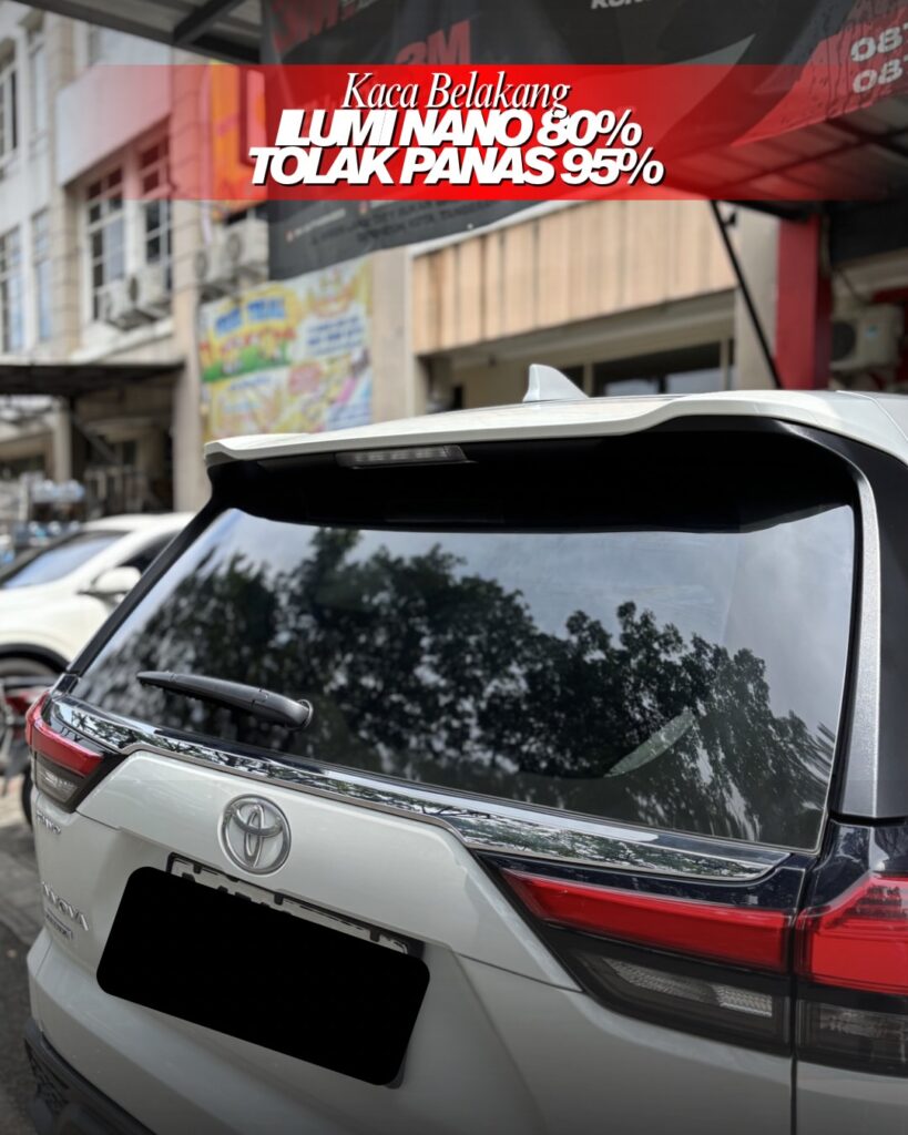Seberapa Gelap Kaca Film Ilumi Nano 80% di Kaca Belakang Mobil? Begini Tampilannya!