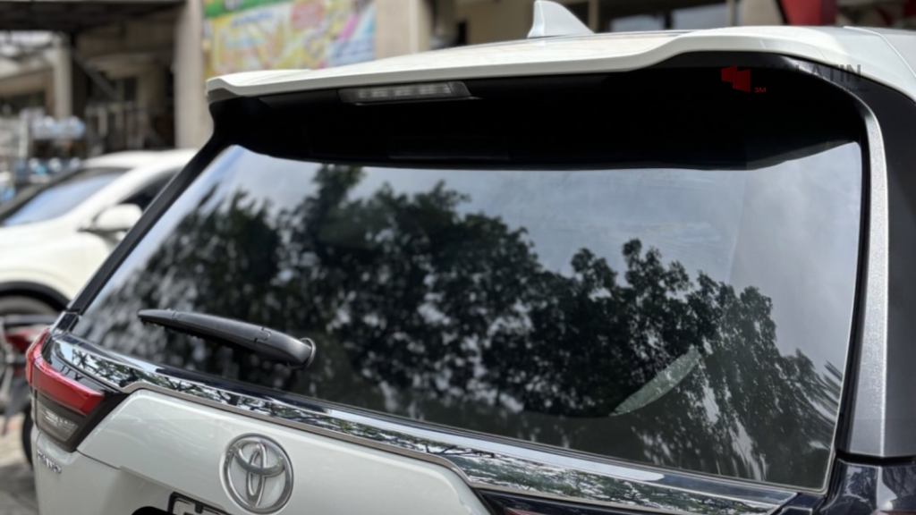 Seberapa Gelap Kaca Film Ilumi Nano 80% di Kaca Belakang Mobil? by Kalatin Dealer Resmi Ilumi Jakarta Barat