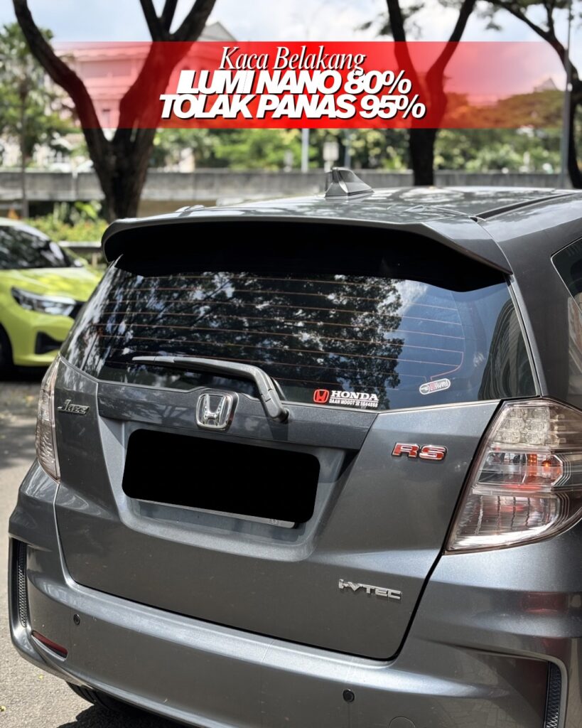 Seberapa Gelap Kaca Film Ilumi Nano 80% di Kaca Belakang Mobil? Begini Tampilannya!