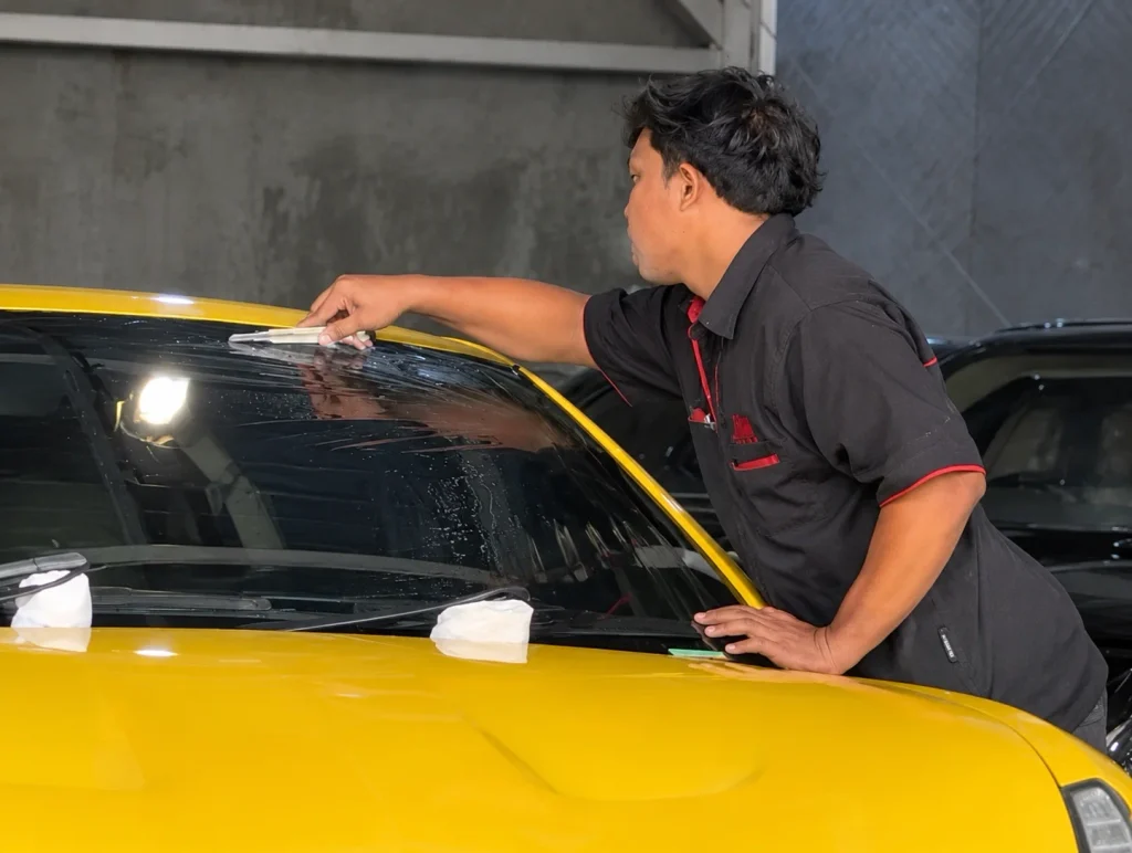 Pasang Kaca Film 3M di Lokasimu dengan Layanan Home Service by Kalatin Dealer Resmi 3M Jakarta Utara